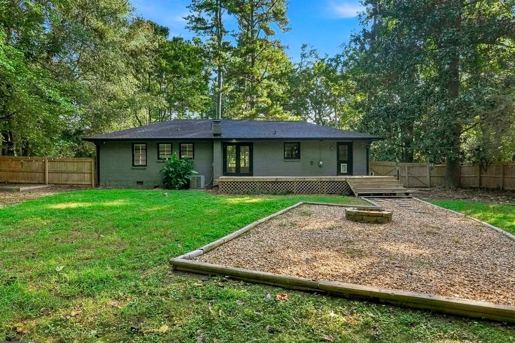 5012 Tilly Mill Rd , Dunwoody, GA 30338 - Elsa Domenzain