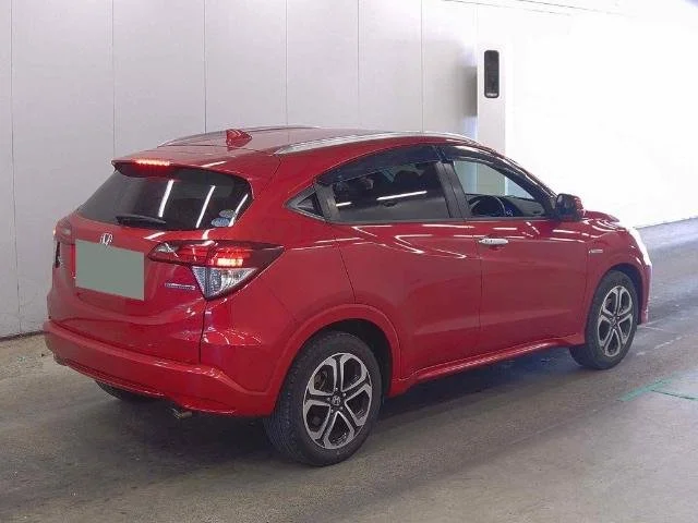 396408 2016 HONDA VEZEL SUV 2.jpg