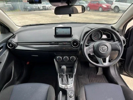 NK392431 YEAR 2015 MAZDA DEMIO 101KM FOB 490K 3.jpg