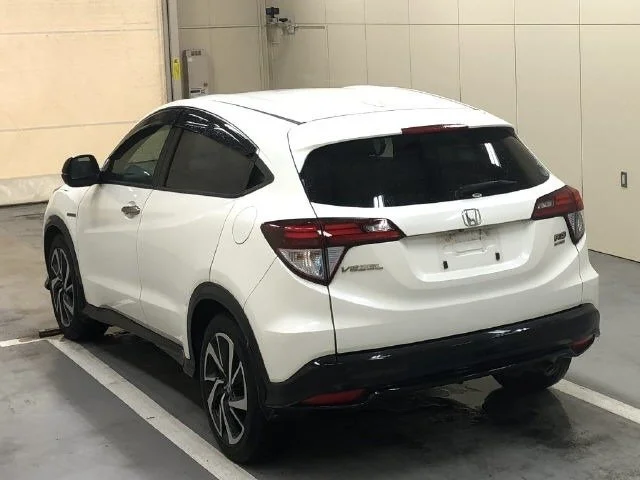 HONDA VEZEL 2016 white Hybrid 2.jpeg