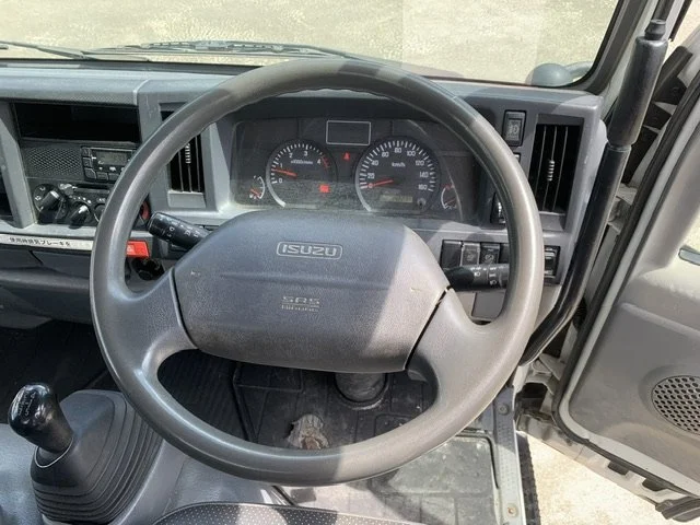 396995 2010 ISUZU ELF TRUCK 3.jpg