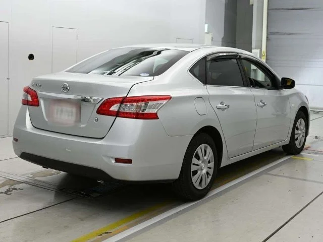 387761 2017 NISSAN SYLPHY SEDAN 2.jpg