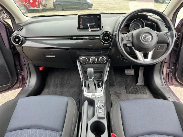 385590 2015 MAZDA DEMIO HATCHBACK 3.jpg