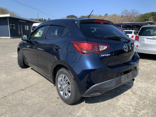 363684 2015 MAZDA DEMIO HATCHBACK 2.jpg