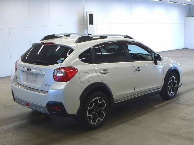 375093 2013 SUBARU IMPREZA XV HATCHBACK 2.jpg