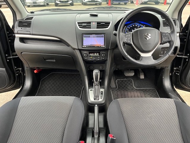 377509 2014 SUZUKI SWIFT HATCHBACK 3.jpg