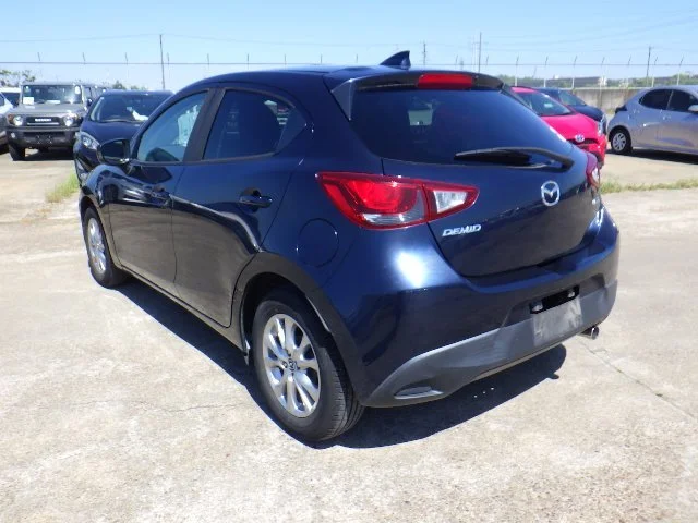 392413 2016 MAZDA DEMIO HATCBACK 2.jpg
