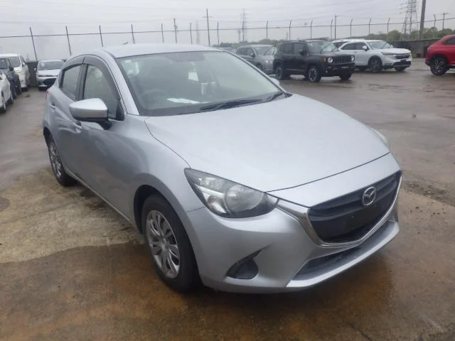 390150 2017 MAZDA DEMIO HATCHBACK.jpg