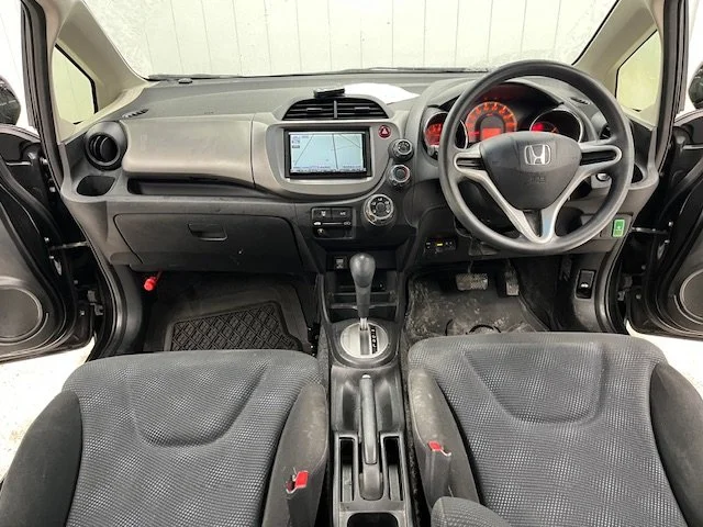 389629 2012 HONDA FIT HATCHBACK 3.jpg