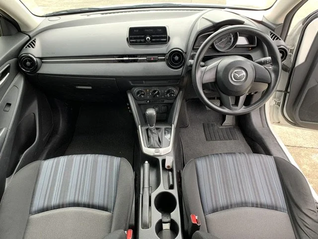 373730 2017 MAZDA DEMIO HATCHBACK 3.jpg