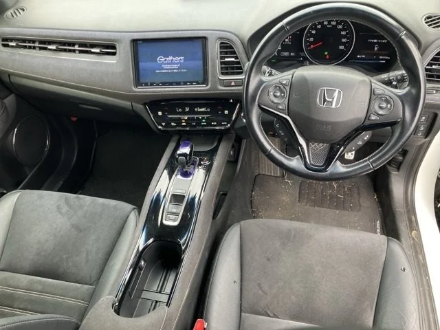 396449 2016 HONDA VEZEL SUV 3.jpg