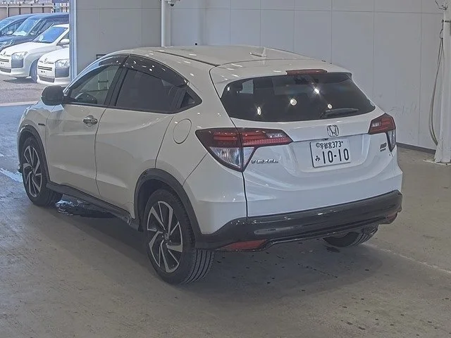 396449 2016 HONDA VEZEL SUV 2.jpg