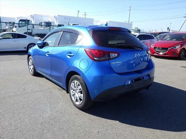 378916 2017 MAZDA DEMIO HATCHBACK 2.jpg