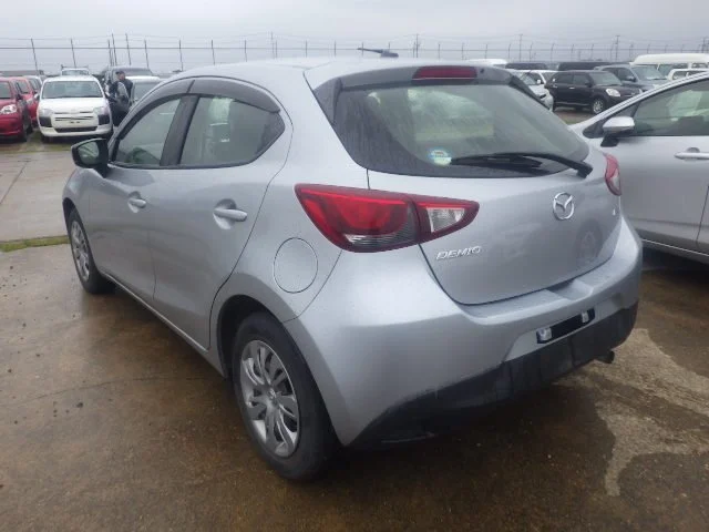 390150 2017 MAZDA DEMIO HATCHBACK 2.jpg