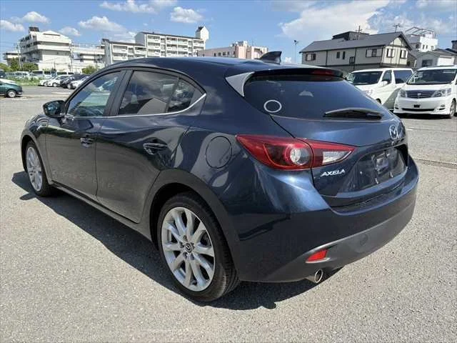 370993 2014 MAZDA AXELA SPORT HATCHBACK 2.jpg