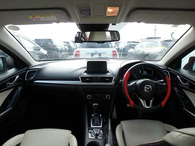394791 2014 MAZDA AXELA HATCHBACK 3.jpg