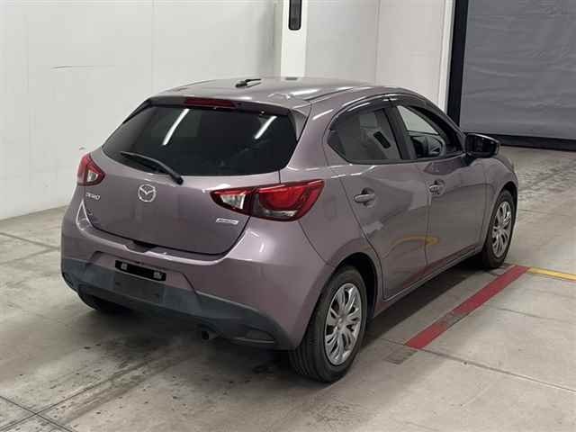 385590 2015 MAZDA DEMIO HATCHBACK 2.jpg