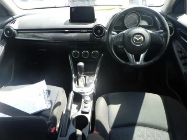 373561 2015 MAZDA DEMIO HATCHBACK 3.jpg