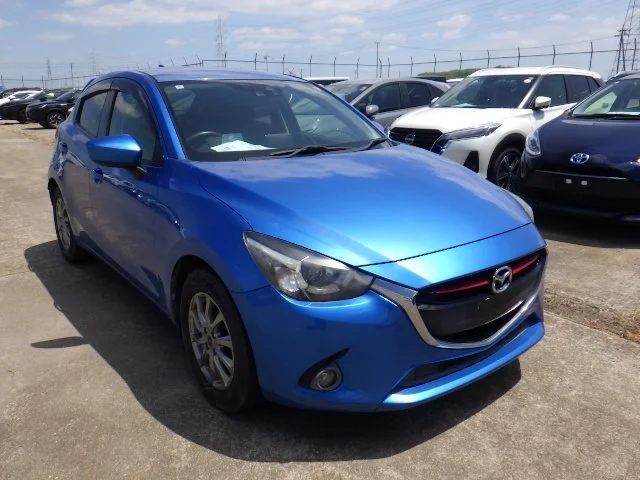 395411 2016 MAZDA DEMIO HATCHBACK.jpg