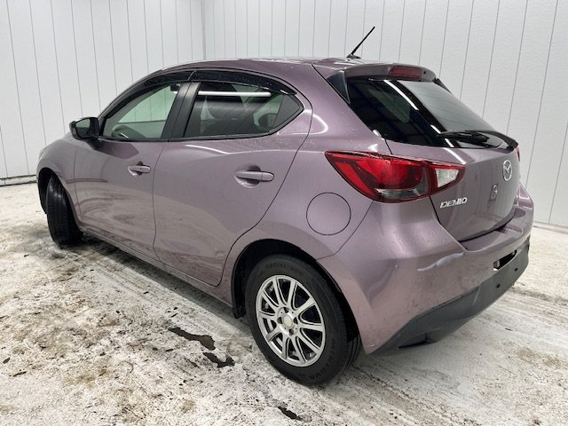 390898 2016 MAZDA DEMIO HATCHBACK 2.jpg