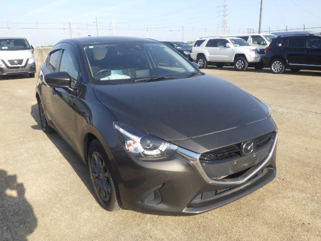 365268 2017 MAZDA DEMIO HATCHBACK