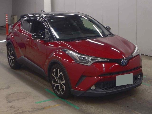 396518 2018 TOYOTA C-HR SUV.jpg