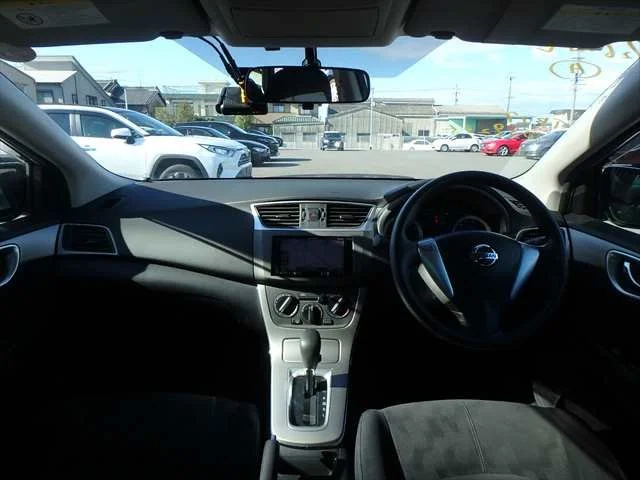 387761 2017 NISSAN SYLPHY SEDAN 3.jpg