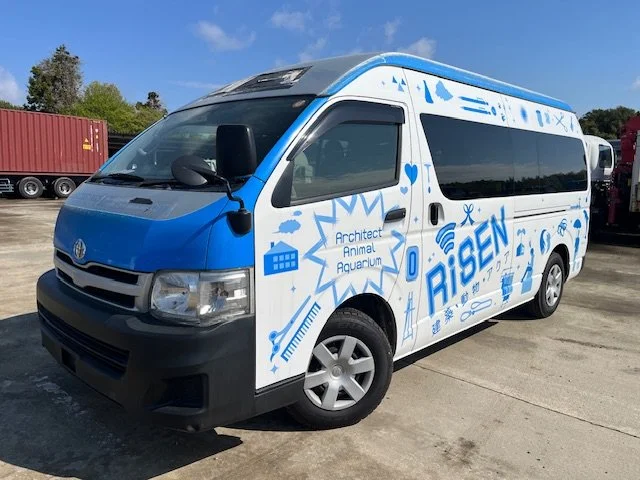 388146 2013 TOYOTA HIACE COMMUTER WAGON