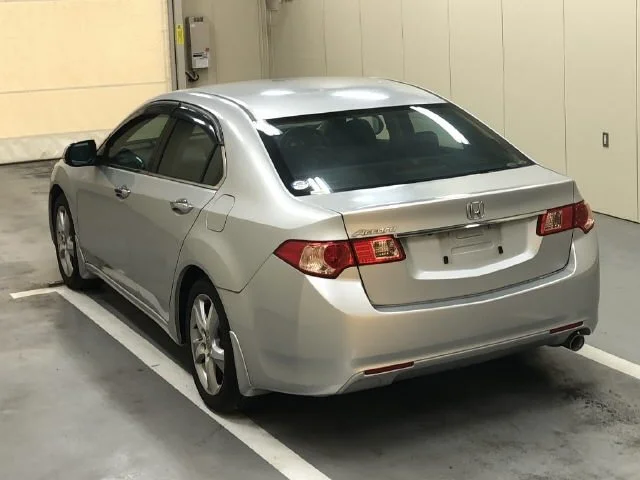 390738 2011 HONDA ACCORD SEDAN 2.jpg