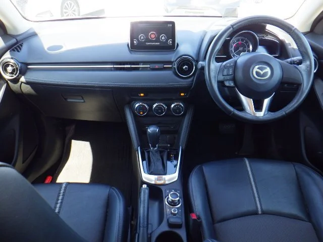 392413 2016 MAZDA DEMIO HATCBACK 3.jpg