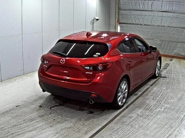 381261 2015 MAZDA AXELA HATCHBACK 2.jpg