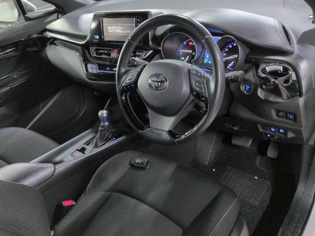 385766 2017 TOYOTA C-HR suv 3.jpg