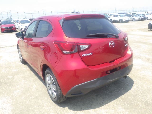 395592 2016 MAZDA DEMIO HATCHBACK 2.jpg