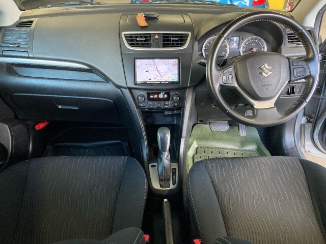 377465 2013 SUZUKI SWIFT HATCHBACK 3.jpg