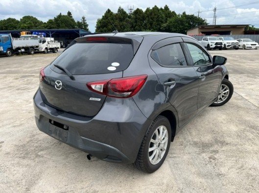 NK392431 YEAR 2015 MAZDA DEMIO 101KM FOB 490K 2.jpg