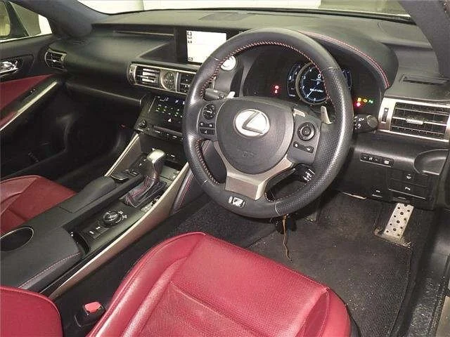 384795 2014 LEXUS IS SEDAN 3.jpg