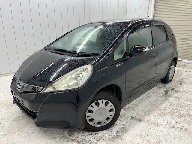 389629 2012 HONDA FIT HATCHBACK.jpg