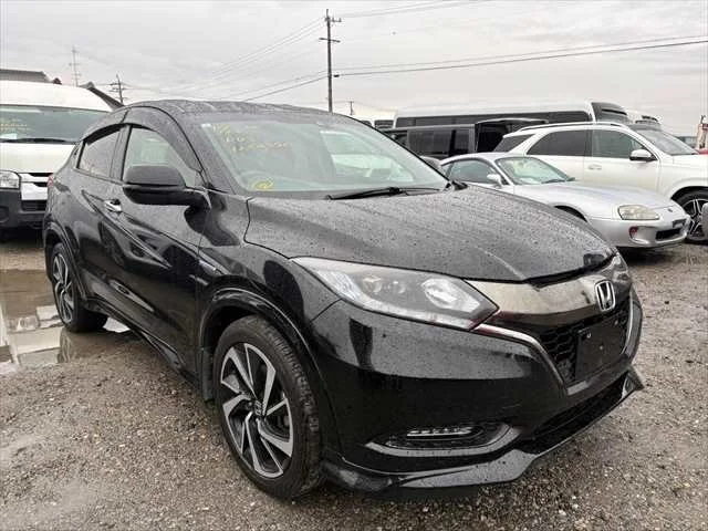381464 2017 HONDA VEZEL SUV.jpg