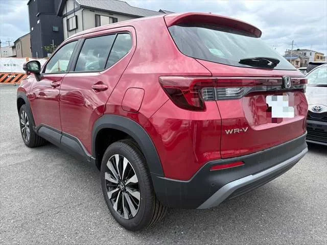 374747 2025 HONDA WR-V SUV 2.jpg