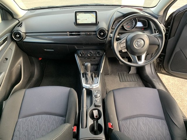 378089 2017 MAZDA DEMIO HATCHBACK 3.jpg