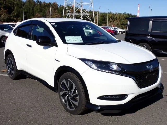 380221 2018 HONDA VEZEL SUV.jpg