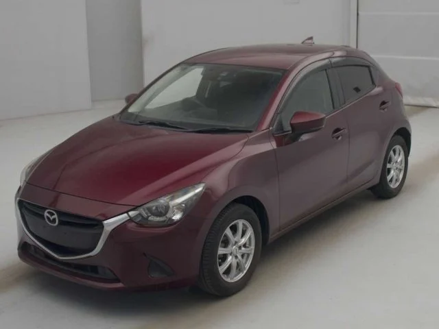 390758 2017 MAZDA DEMIO HATCHBACK.jpg