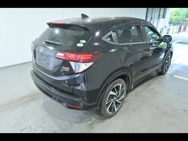HONDA VEZEL 2016 Black Hybrid RS Hybrid 2.jpeg