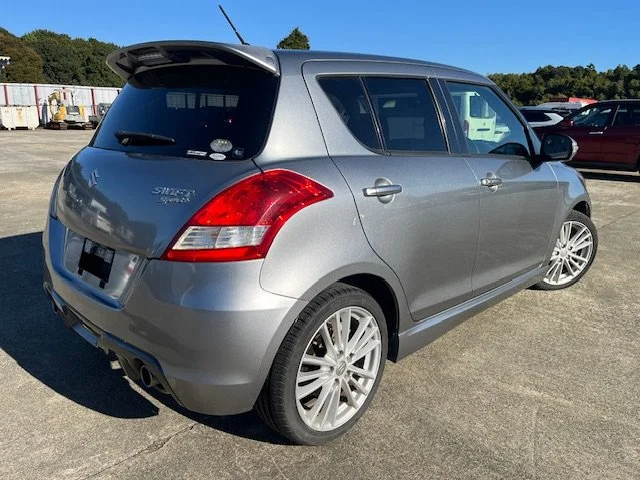 377268 2013 SUZUKI SWIFT SPORT HATCHBACK 2.jpg