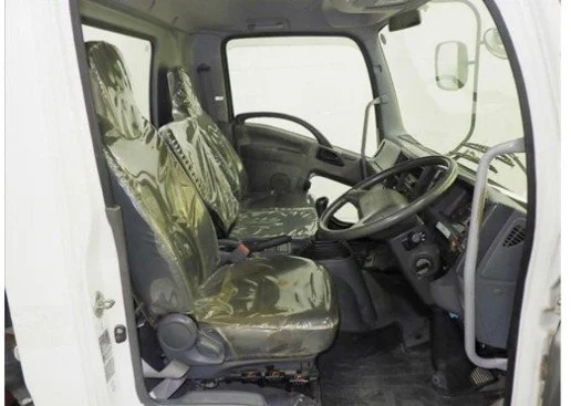 NK393456 YEAR 2010 ISUZU FORWARD CRANE 157KM FOB 2850K 3.jpg