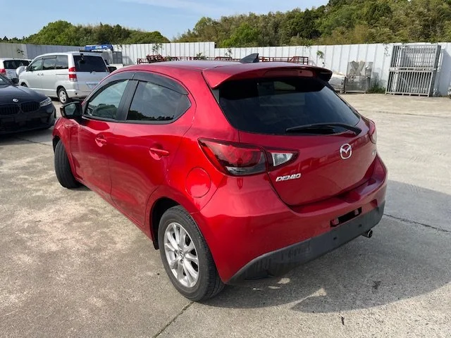 390114 2015 MAZDA DEMIO HATCHBACK 2.jpg