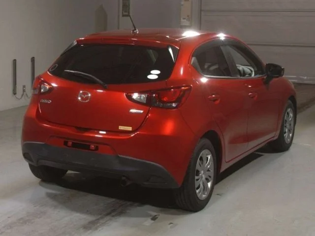 390774 2016 MAZDA DEMIO HATCHBACK 2.jpg