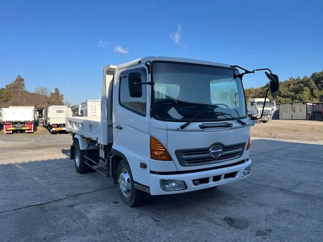 381246 2008 HINO HINO RANGER TRUCK.jpg