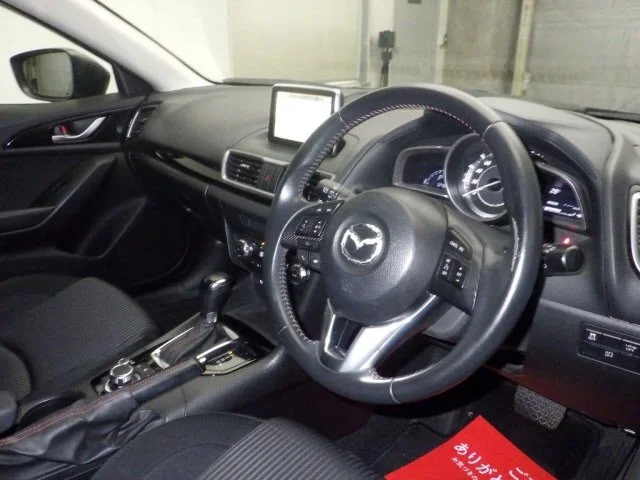 389983 2015 MAZDA AXELA SPORTS HATCHBACK 3.jpg