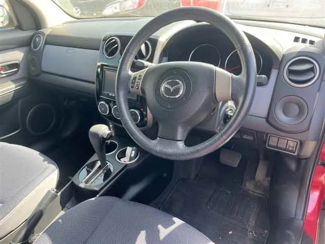 366143 2012 MAZDA VERISA HATCHBACK 3.jpg
